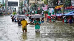 Floods swamp Bangladesh as nation finds its feet after protests